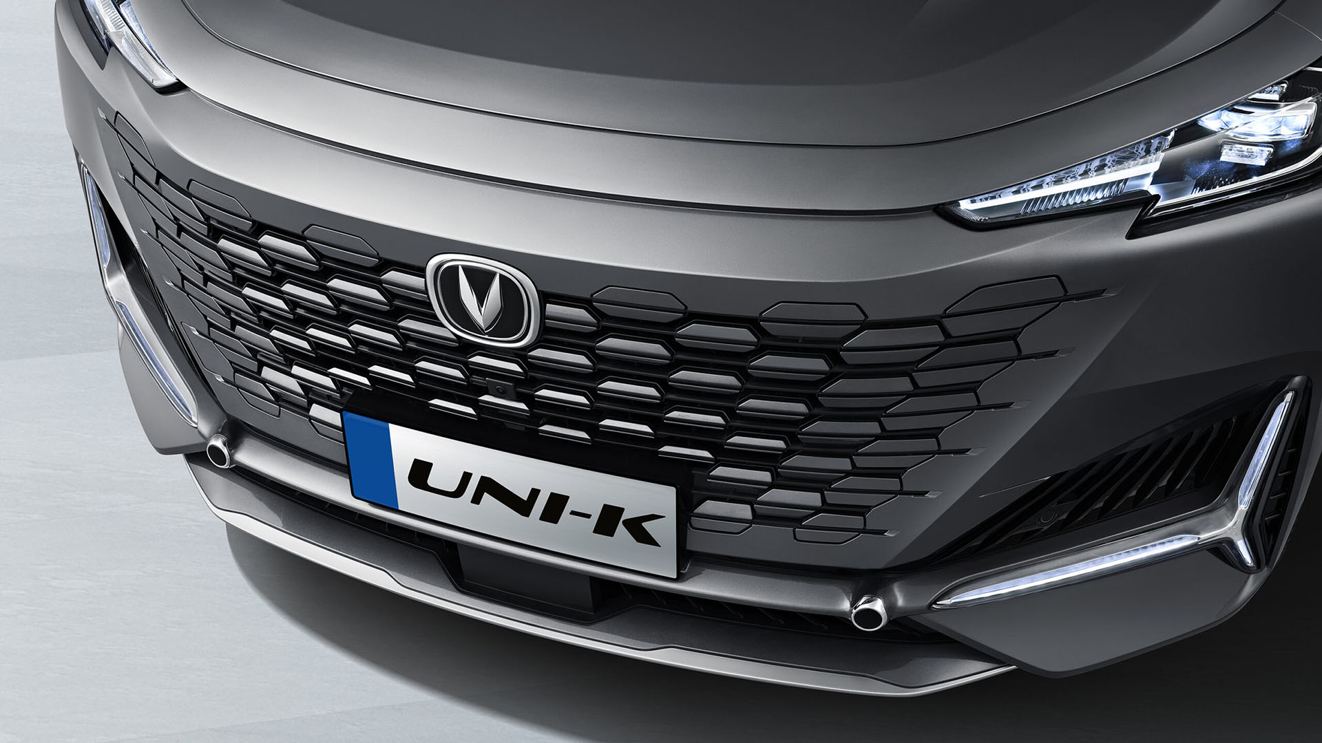 unik-details-1.jpg